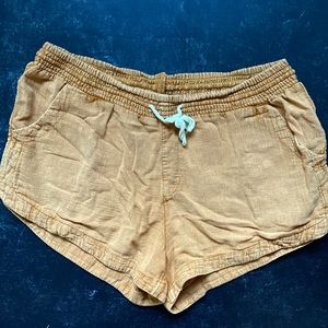 Orange Ripcurl shorts